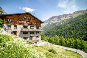 Hotel & Restaurant Perret - Mountain People Valgrisenche
